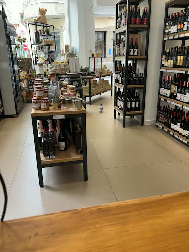 Reviews of Vinoymás EXPERIENCE Tienda Gourmet•Catas•Club del Vino. in Alicante - Gastronomía y hostelería