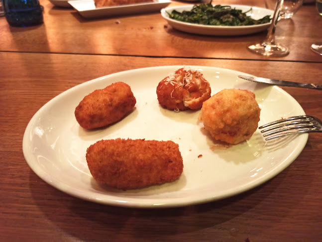 Opinii despre Cachitos Diagonal în Barcelona - Gastronomía y hostelería