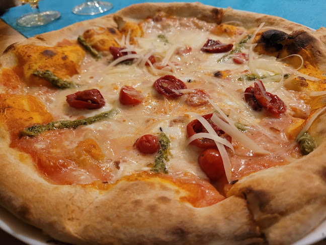 Restaurante Italiano y Pizzería Velarossa82 - Faro de Cullera