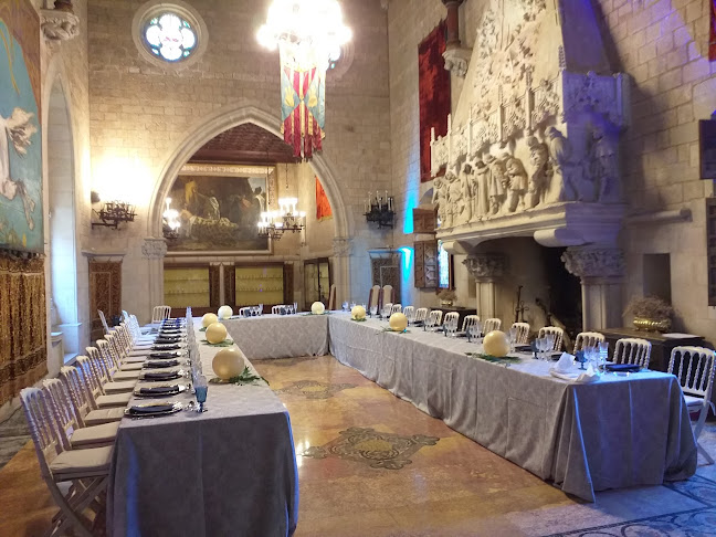 Sauleda Pastissers Open Times