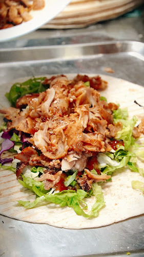 Canary Kebab & Snack Bar - Gastronomía y hostelería