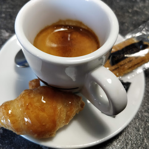 Comentarii opinii despre Cafetería Casa Santiago