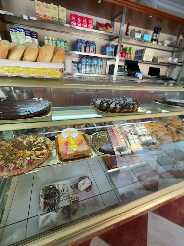 Opinii despre Confitería Abel Panadería în Málaga - Gastronomía y hostelería