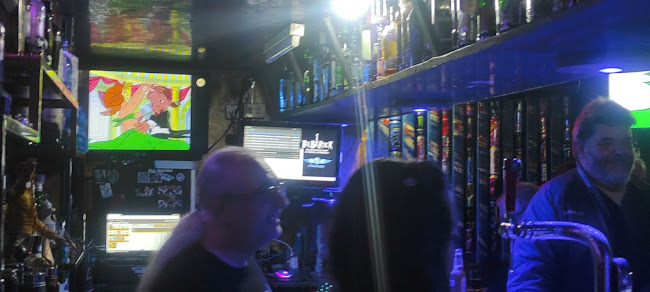 Azzurro Arcade Rock Pub