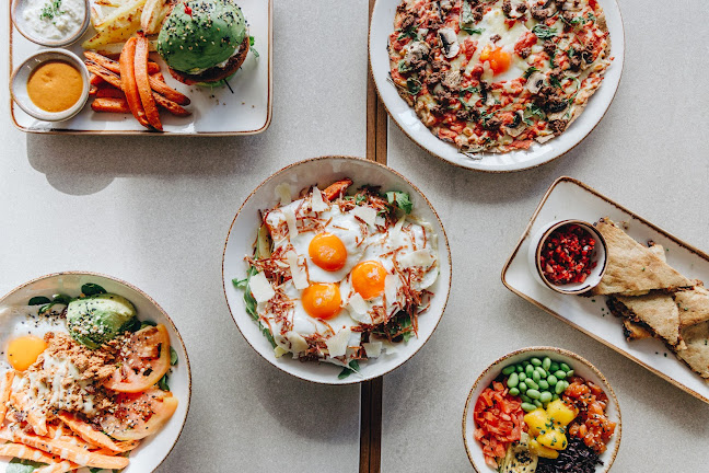 Naked&Sated Estébanez Calderón - Madrid