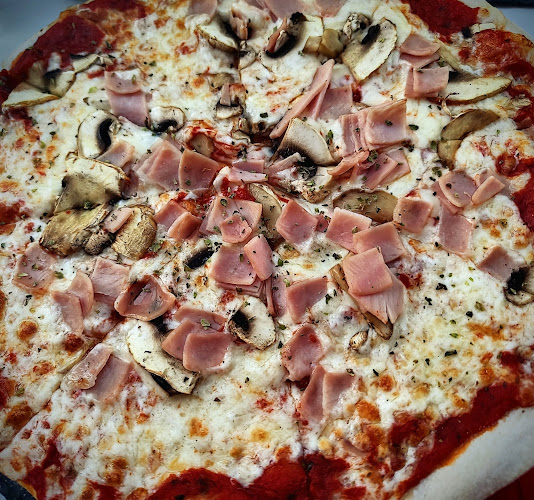 Reviews of Pizzería Al Gusto Tapas (palmera) in Sevilla - Gastronomía y hostelería