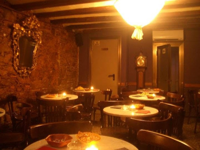 Carrer de Joaquín Costa, 37, Ciutat Vella, 08001 Barcelona