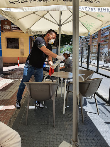 Opinii despre Half Brother’s Bar în Granada - Gastronomía y hostelería