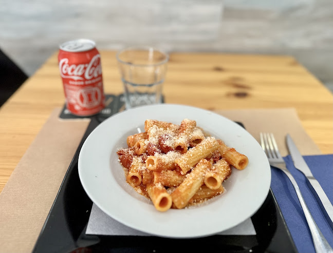 Acqua Bar Cafeteria Tasquita