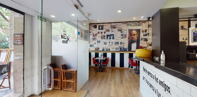 La Cosa Nostra Ristorante Pizzeria - Gastronomía y hostelería