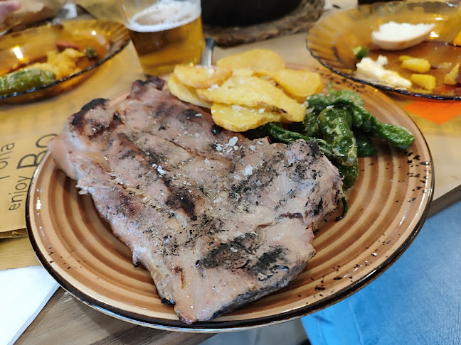 Restaurante La Marimorena Brasas - Gastronomía y hostelería