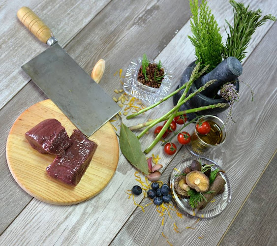 Opinii despre SIERRA WILD - Carne de Caza Natural Seleccionada în Santa Cruz de Mudela - Gastronomía y hostelería