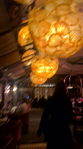 SLVJ Madrid Velazquez Open Times