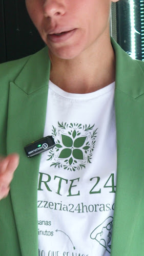 Opinii despre Pizzería D'Arte 24 horas avd Madrid în Zaragoza - Gastronomía y hostelería