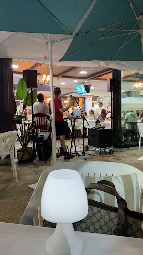 Restaurante Paparazzi Las Arenas Open Times