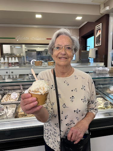 Opinii despre Mammamia Gran Canaria - Gelato y Pizzeria Las Canteras în Las Palmas de Gran Canaria - Gastronomía y hostelería