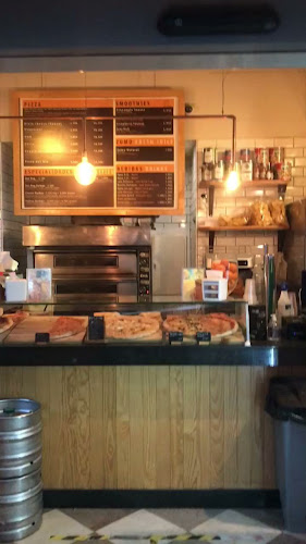 Slice of New York Pizza Sevilla - Gastronomía y hostelería