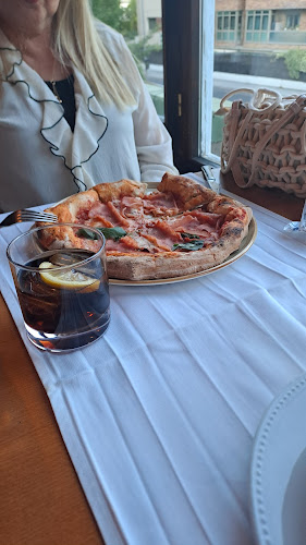 Comentarii opinii despre Restaurante Il Profumo