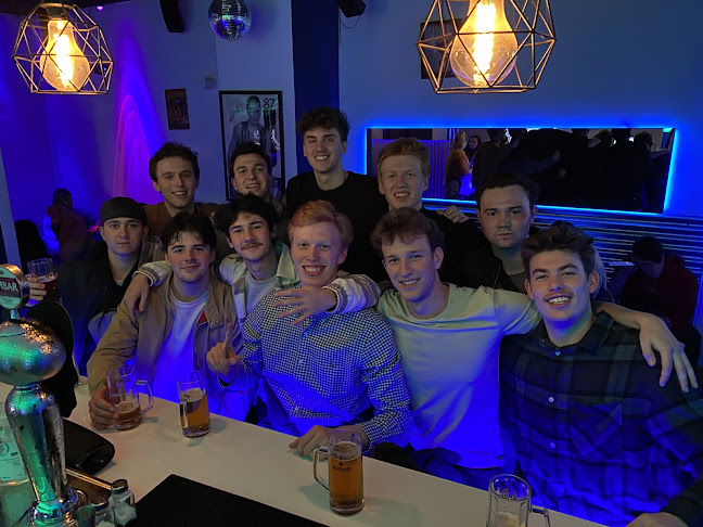 Comments and reviews of Altacedro