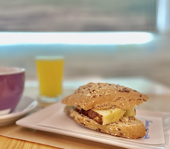 Acqua Bar Cafeteria Tasquita