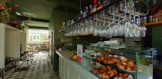 Comentarii opinii despre Trini's Cafe Bistro