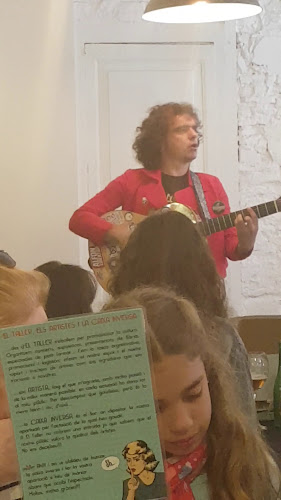 Opinii despre El Taller - Bar Cultural în Barcelona - Gastronomía y hostelería