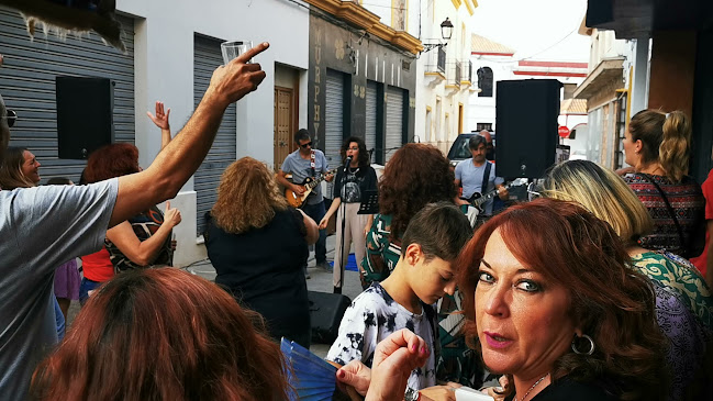 Opinii despre Cafetería Bar Rosan în Lantejuela - Gastronomía y hostelería