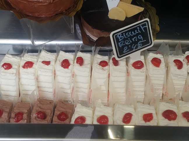 Comentarii opinii despre Pastelería Montserrat