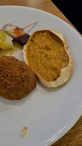 Opinii despre Bar Restaurante Bare bare în Donostia-San Sebastian - Gastronomía y hostelería