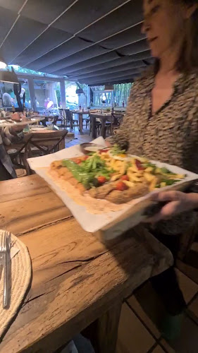 Mesón Dos Pozos y Jimena Phone number