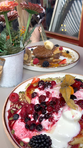 Pg. de Joan de Borbó, 6, Ciutat Vella, 08003 Barcelona