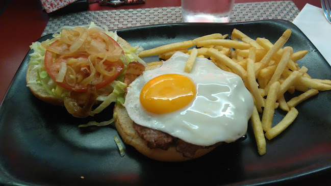 Opinii despre Cervecería El Halcón în Pamplona - Gastronomía y hostelería