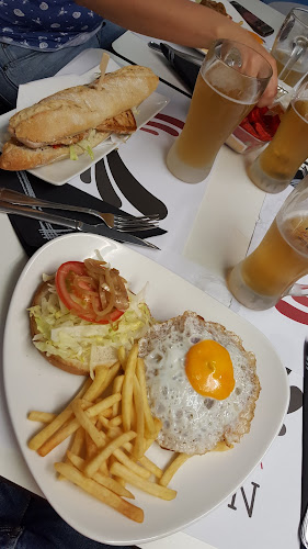 Comentarii opinii despre Cervecería El Halcón