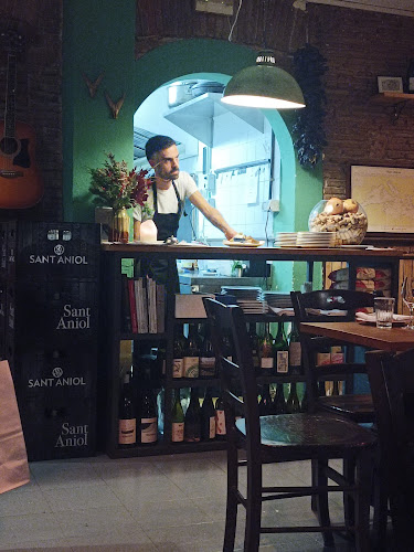 Carrer de Tordera, 33, Gràcia, 08012 Barcelona