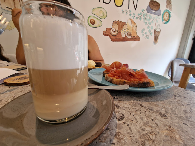 Reviews of La Merenguela. PASTELERIA-CAFETERIA in O Milladoiro - Gastronomía y hostelería