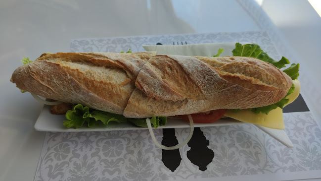 Comentarii opinii despre Cafetería Invictus