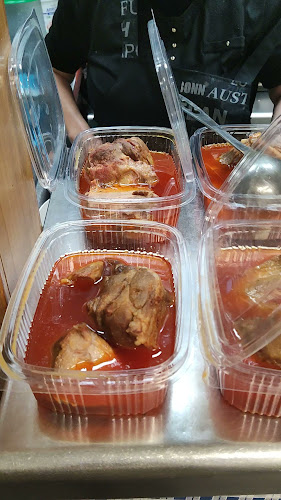 Av. Pedro Salinas, 8, Bailén-Miraflores, 29010 Málaga