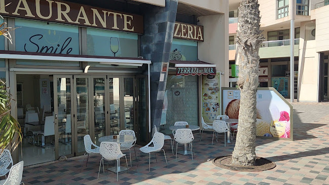 Opinii despre Bar restaurante Smile Terraza del Mar în Castillo Caleta de Fuste - Gastronomía y hostelería