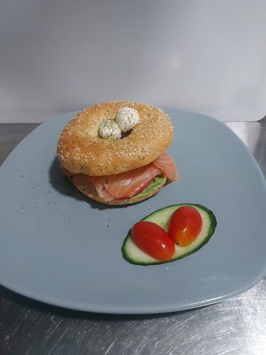 Comments and reviews of Cafe 2021