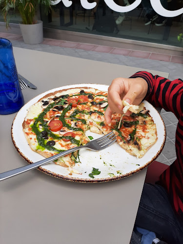 Comentarii opinii despre Naked&Sated Estébanez Calderón