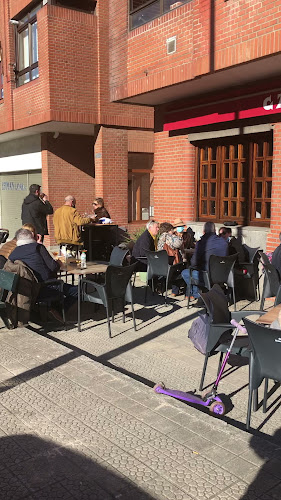 Opinii despre Cafetería Bar Eguzki în Bilbao - Gastronomía y hostelería