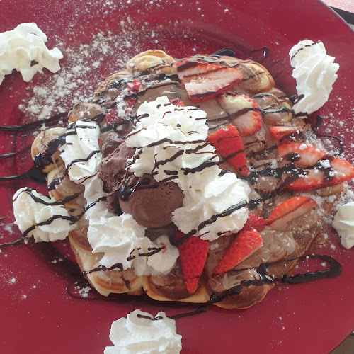 Restaurante Tropic Queen Open Times