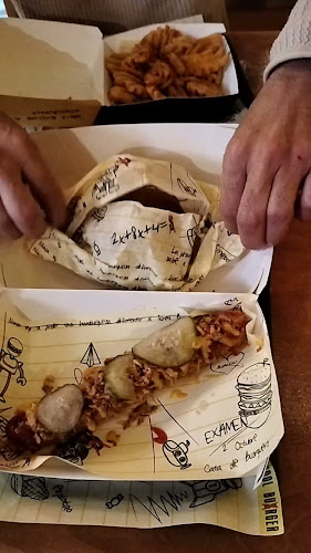 School Busrger - Presidente Alvear - Las Palmas de Gran Canaria