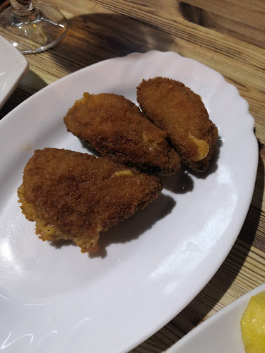 Opinii despre Bar Porras în Sant Adrià de Besòs - Gastronomía y hostelería