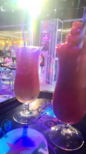 Piccadilly Music Bar - Puerto Rico