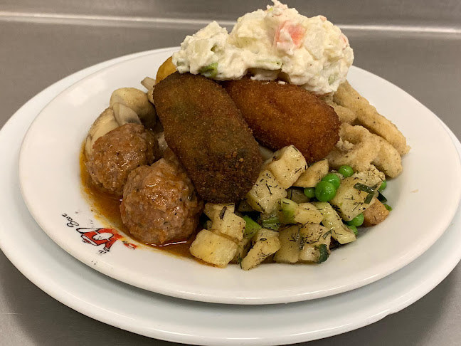 Opinii despre Bar Petit Mercado del Olivar în Palma - Gastronomía y hostelería