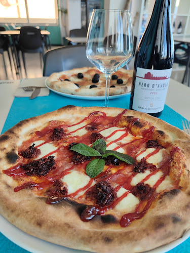 Restaurante Italiano y Pizzería Velarossa82 - Gastronomía y hostelería