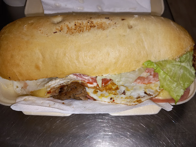 Sureña De las lagunas, facturas Argentina