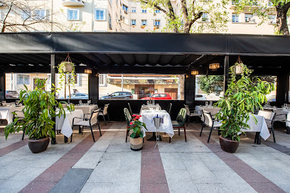 Shanghai Station Juan Bravo