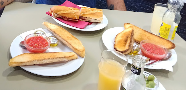 Opinii despre La Guindilla Gastro Bar în La Roda - Gastronomía y hostelería